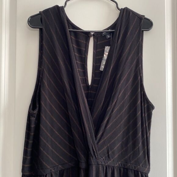 Torrid Black Stripe Ponte Surplice Sleeveless Belted Jumpsuit 4X - Picture 2 of 9